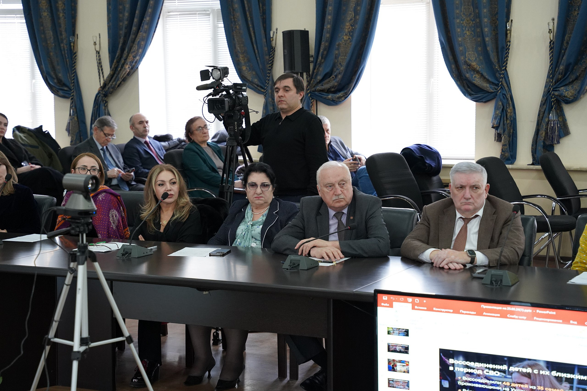 Семейные ценности обсудили на заседании Конгресса дагестанской интеллигенции