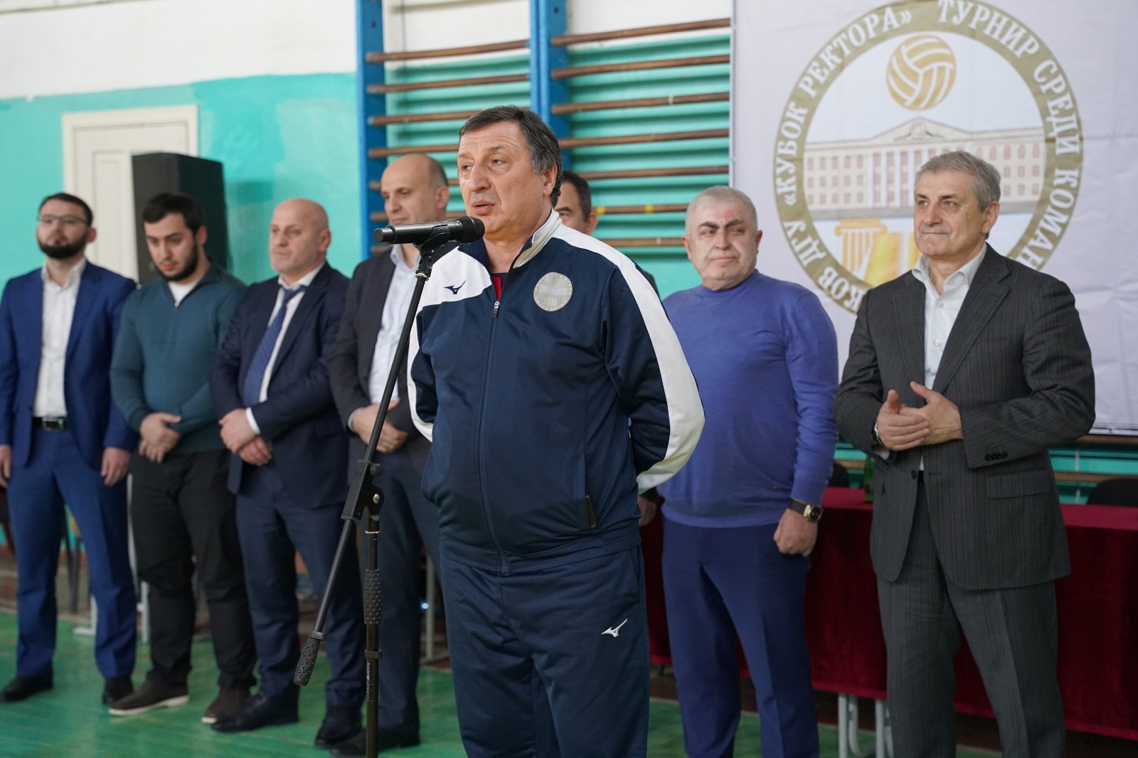 ﻿Ежегодный турнир по волейболу «Кубок ректора» стартовал в ДГУ