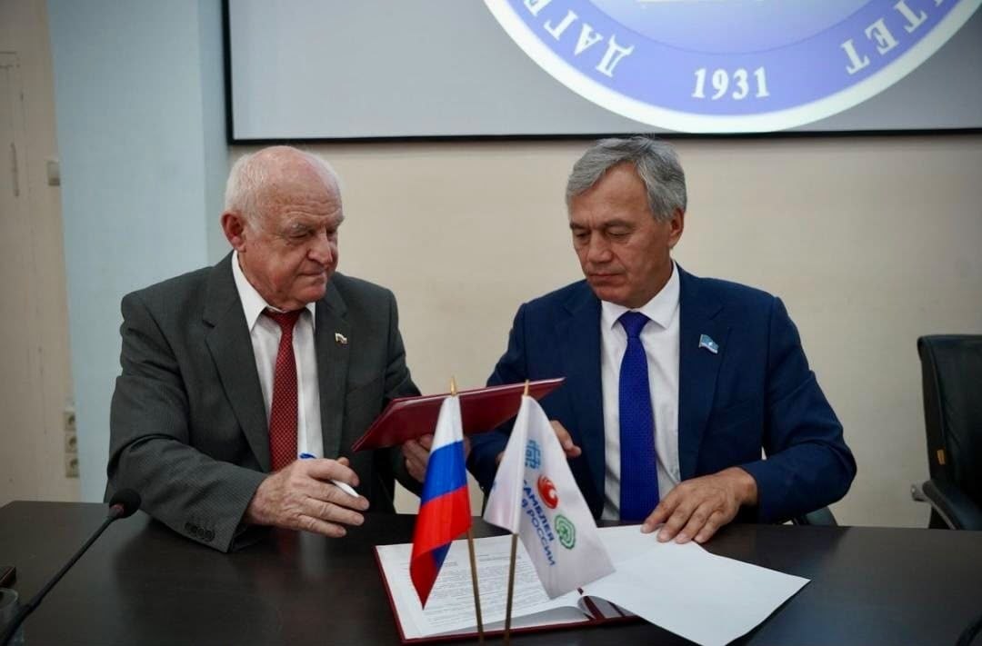 «От Кулаковского до Гамзатова»: Дагестан и Якутия соединили голоса двух великих поэтов