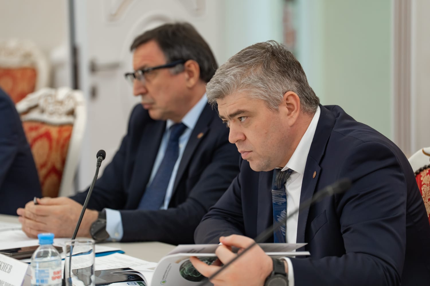 Ректор ДГУ представил на заседании Экспертного совета Минобрнауки России программу создания первого на Каспии российского карбонового полигона