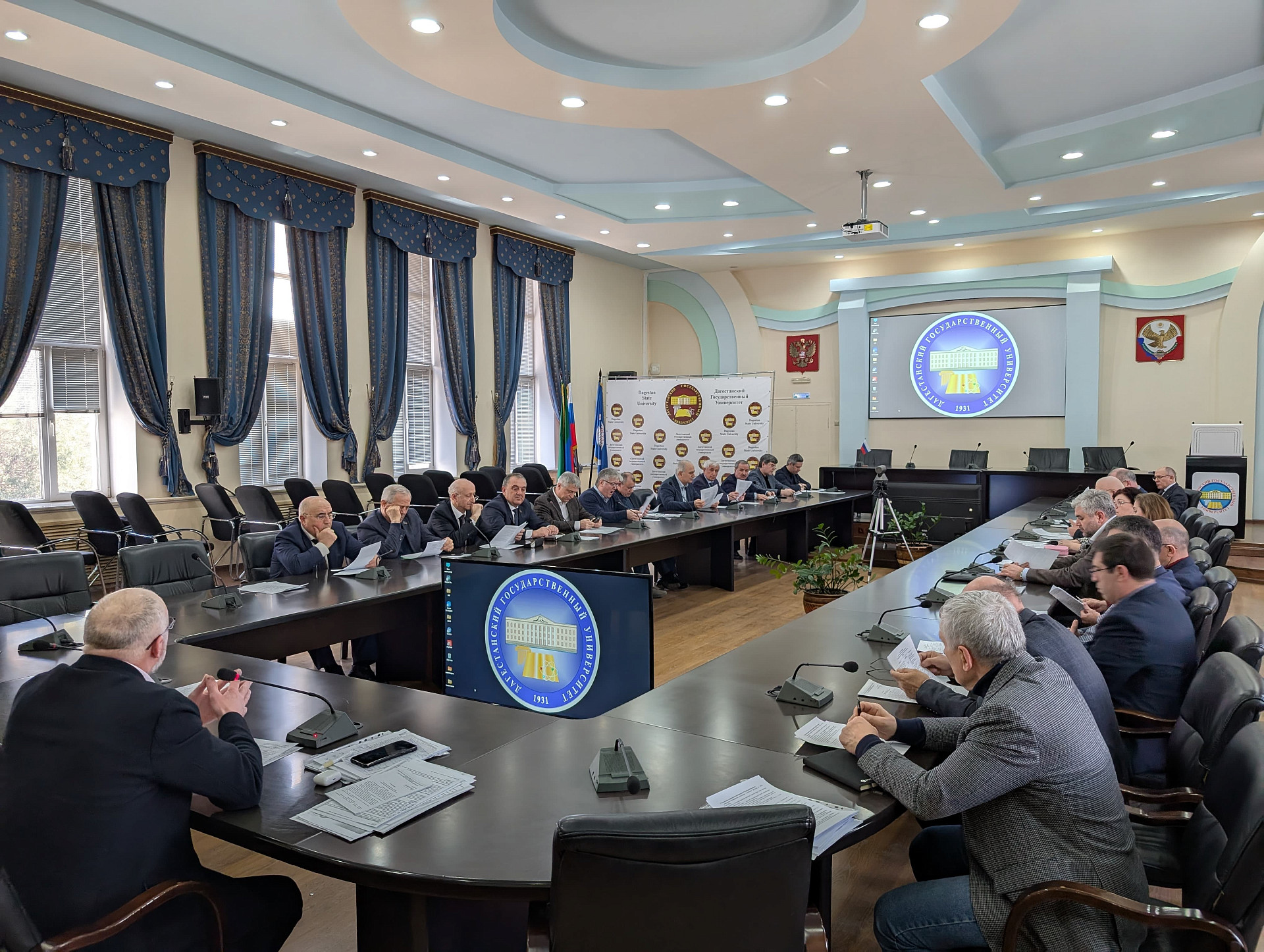 Первое заседание Экспертно-аналитического совета прошло в ДГУ